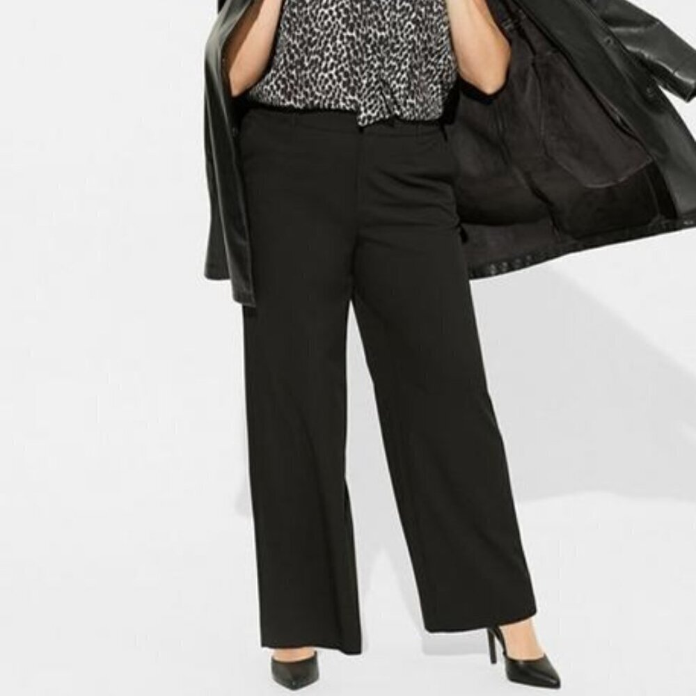 Torrid - Wide Leg City Twill High Rise Pant in Black​​​​​​